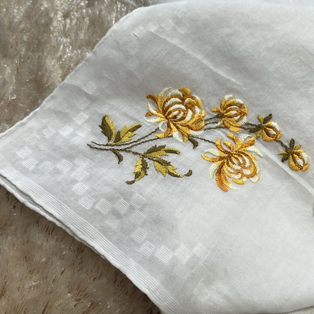 Vintage Handkerchief bundle Linen Cotton embroidered - Picture 2 of 13